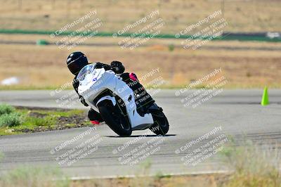 media/Apr-13-2025-TrackXperience (Sun) [[fb1ef998a6]]/Level 2 (Intermediate)/Turn 6 (Session 2)/